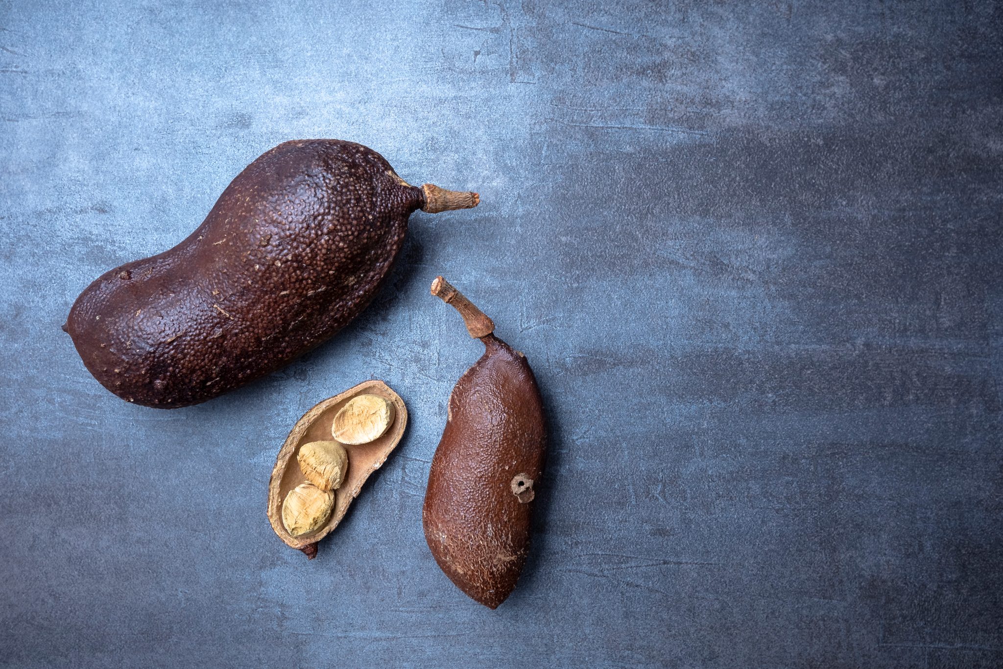 Jatoba: The Stinking Toe Fruit | Exotic Gourmand